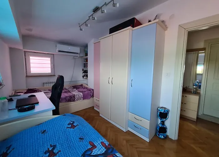 Apartament President River View *